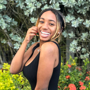 Meet your Posher, Jazmine